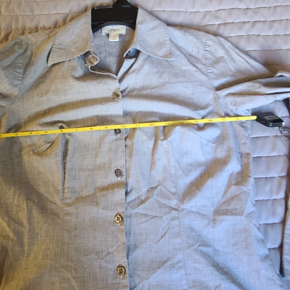 Ann Taylor LOFT Gray Blouse Size 6 - Picture 6 of 7